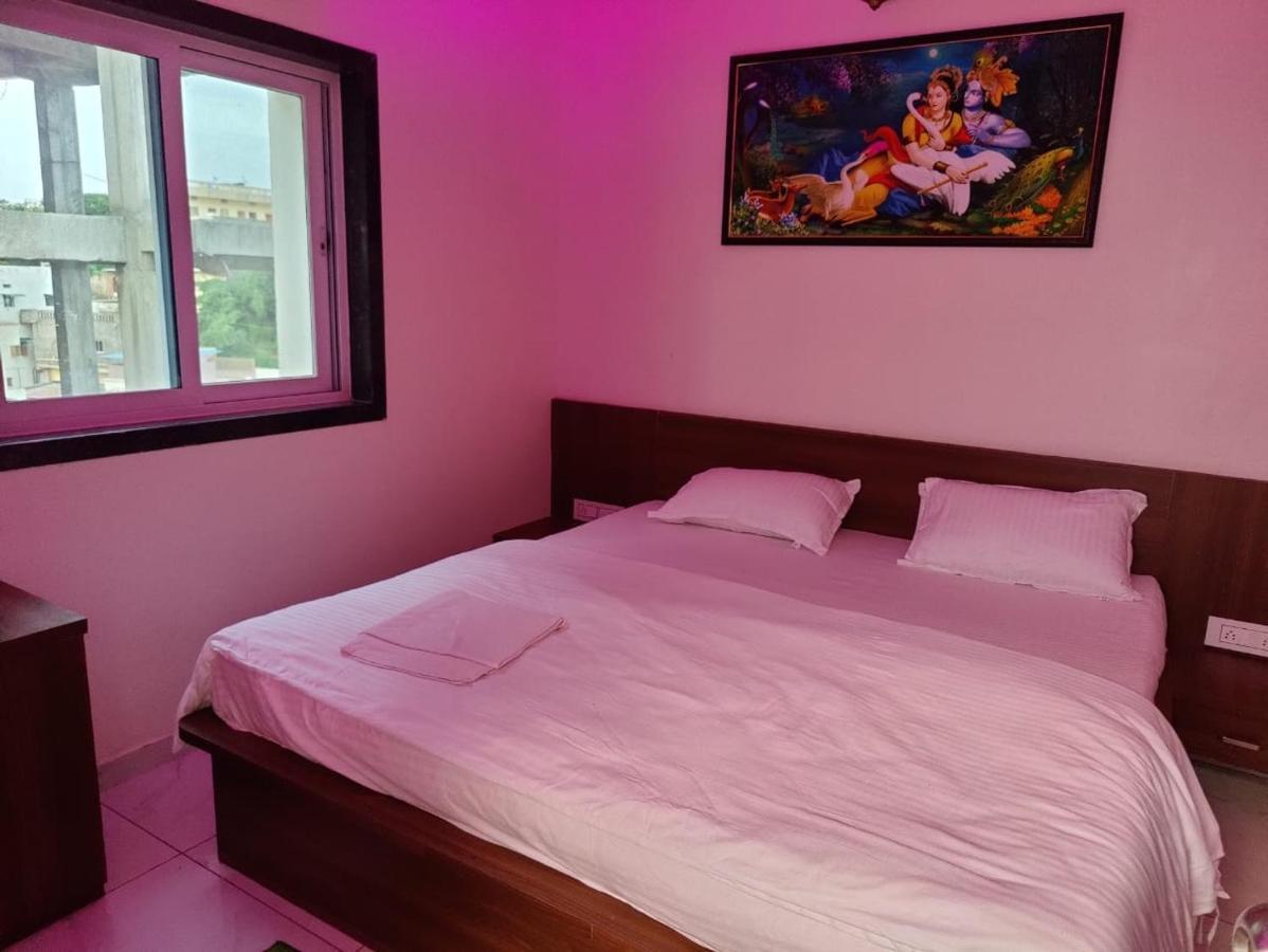 Hotel Sardar Rooms Garudeshwar Екстериор снимка