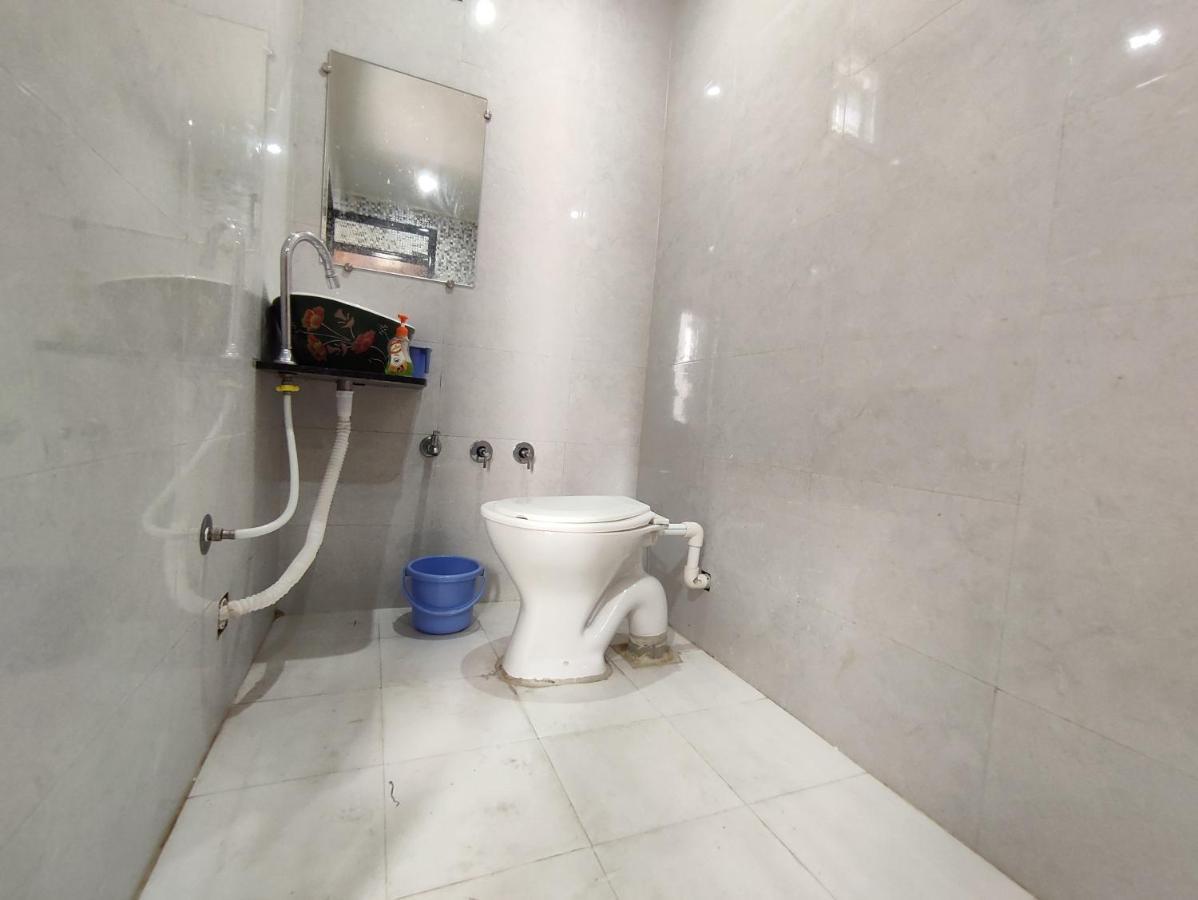 Hotel Sardar Rooms Garudeshwar Екстериор снимка
